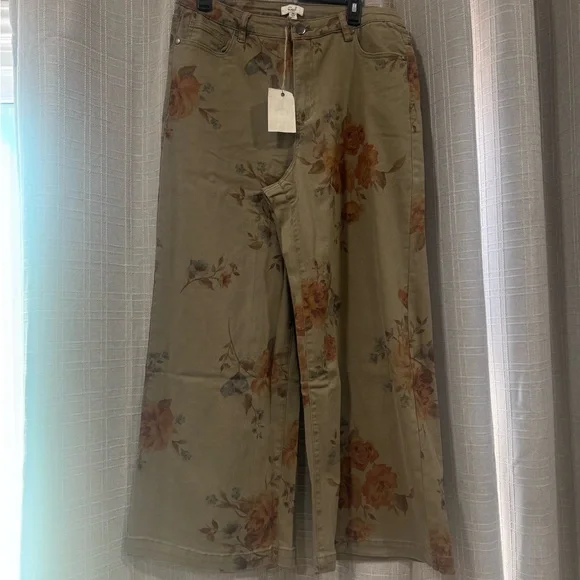 EASEL Floral Print Wide-Leg Pants - Picture 4 of 6